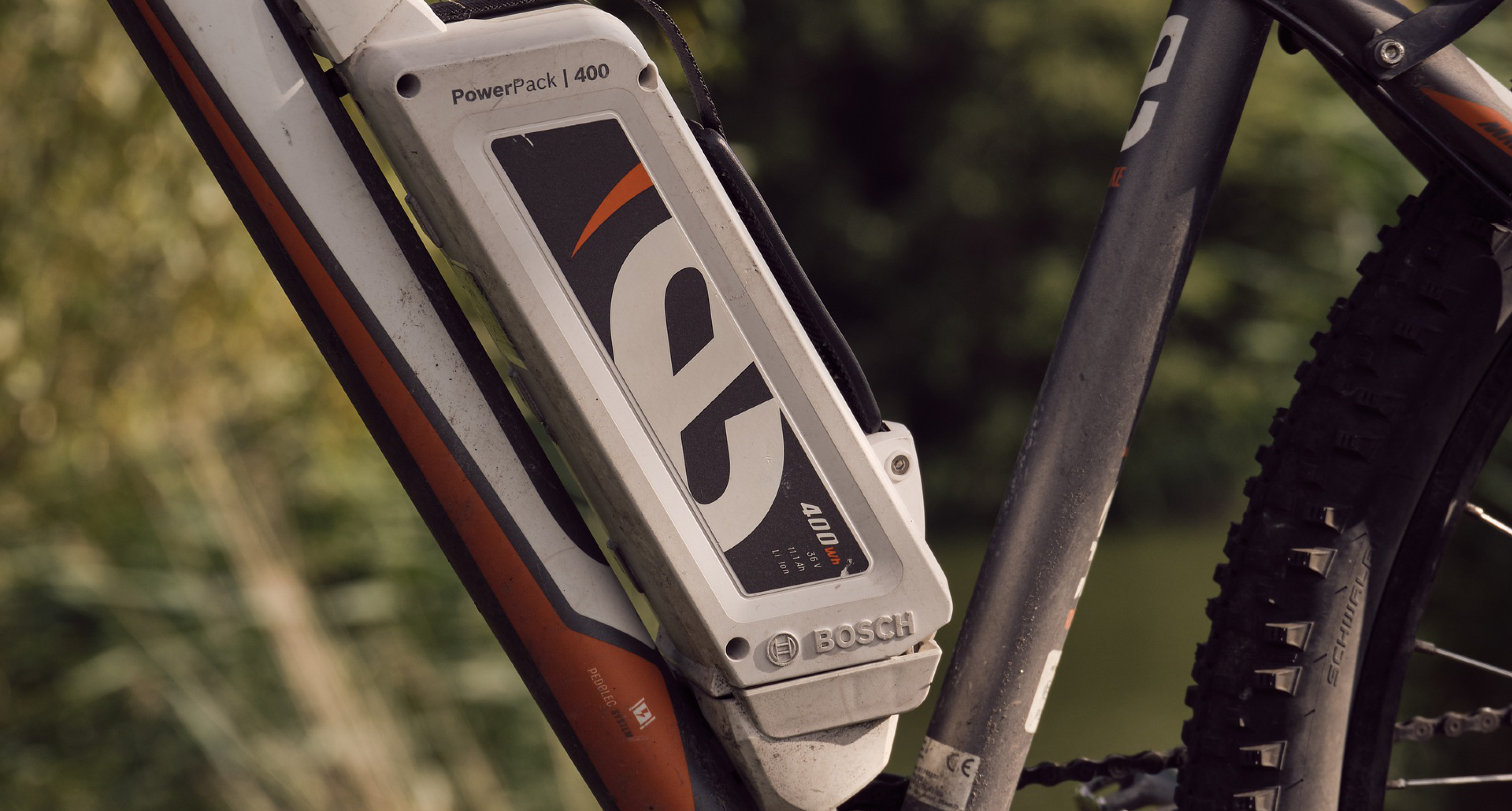 Batterie Bosch PowerPack 400 installée sur un vélo électrique